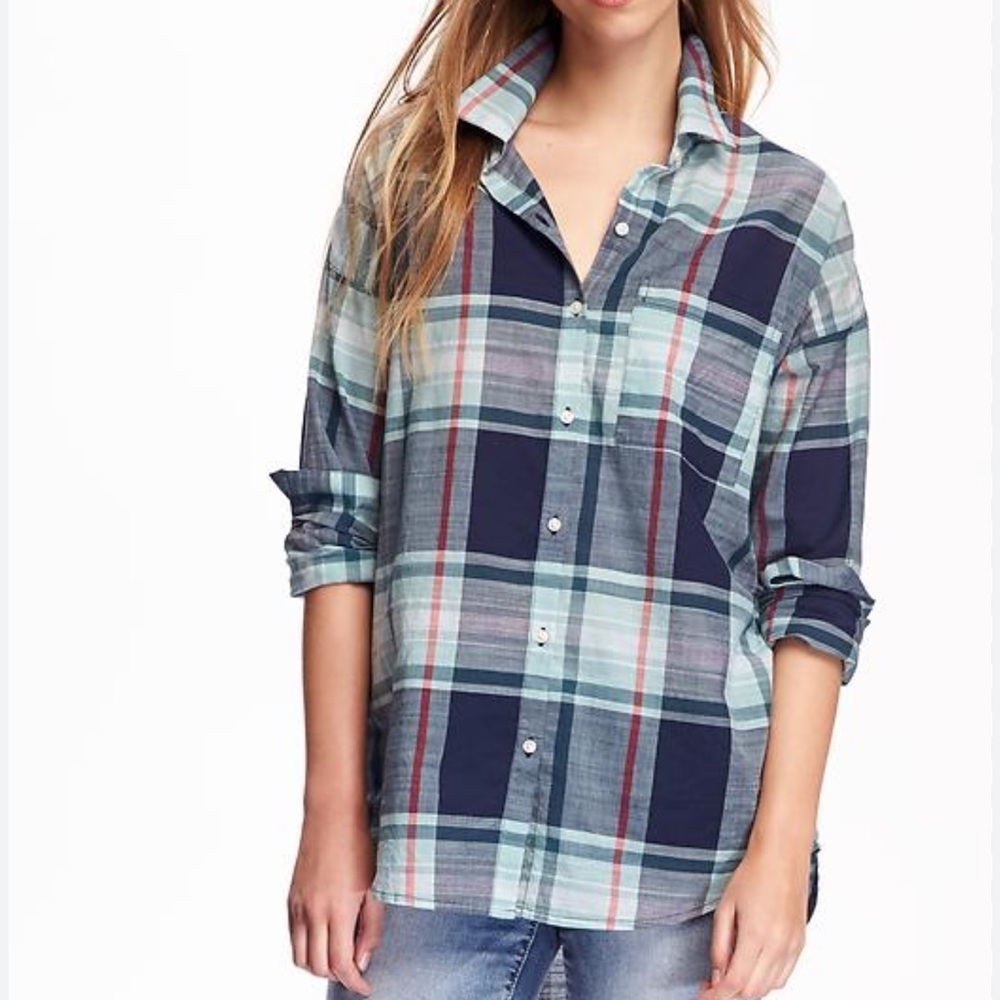 3/$20 Old Navy Plaid Button Down Boyfriend Shirt Lightweight Blue Red Classic